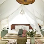 Vintage Tent At The Lovsin Estate Luksuzni šator Metlika