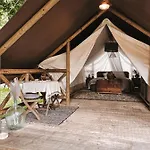 Luksuzni šator Vintage Tent At The Lovsin Estate