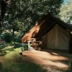 Vintage Tent At The Lovsin Estate Luksuzni šator Metlika