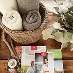 Vintage Tent At The Lovsin Estate Luksuzni šator Metlika