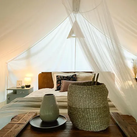 豪华帐篷 Vintage Tent At The Lovsin Estate *