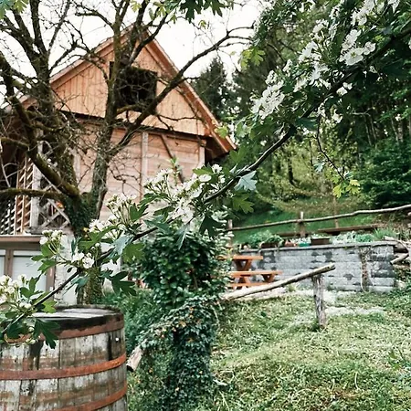Luksuzni šotor Vintage Tent At The Lovsin Estate