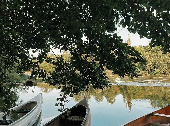 Glamping Vintage Tent At The Lovsin Estate