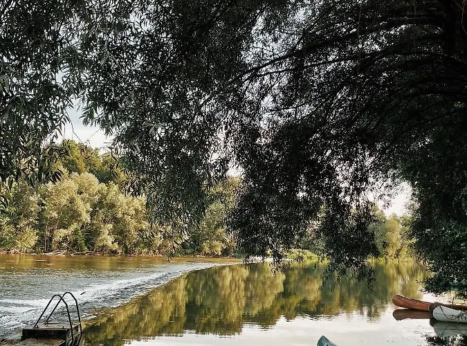 Vintage Tent At The Lovsin Estate