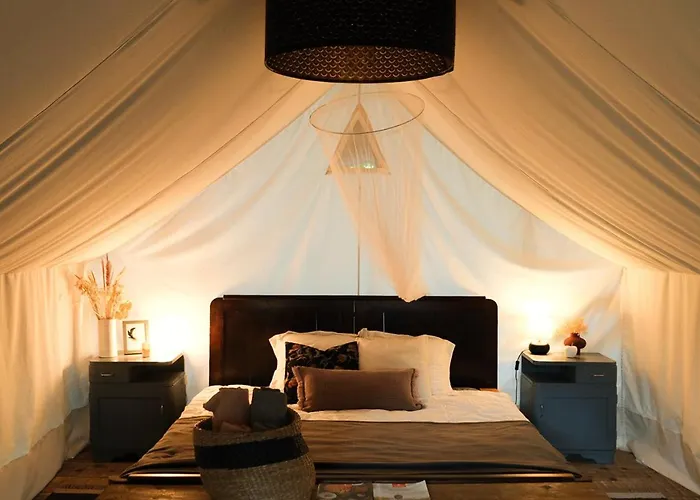 Vintage Tent At The Lovsin Estate Glamping *