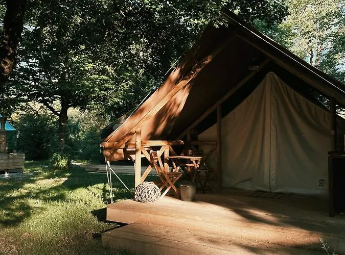 Vintage Tent At The Lovsin Estate Glamping Metlika