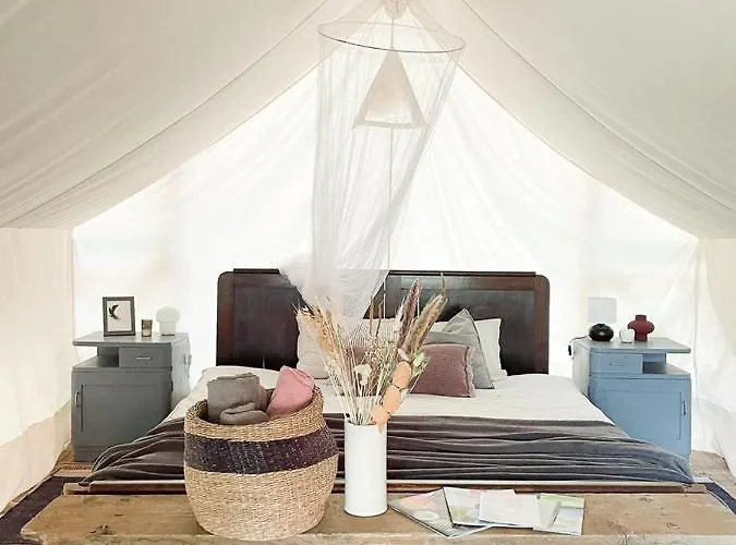 Vintage Tent At The Lovsin Estate *