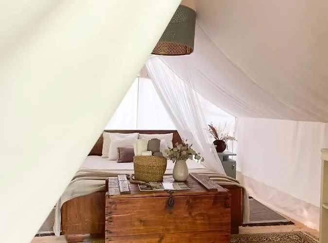 Vintage Tent At The Lovsin Estate Glamping