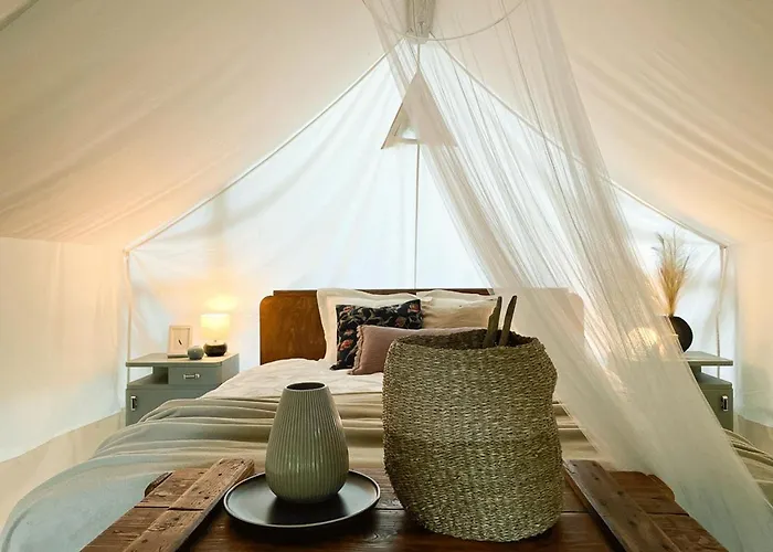 Glamping Vintage Tent At The Lovsin Estate *