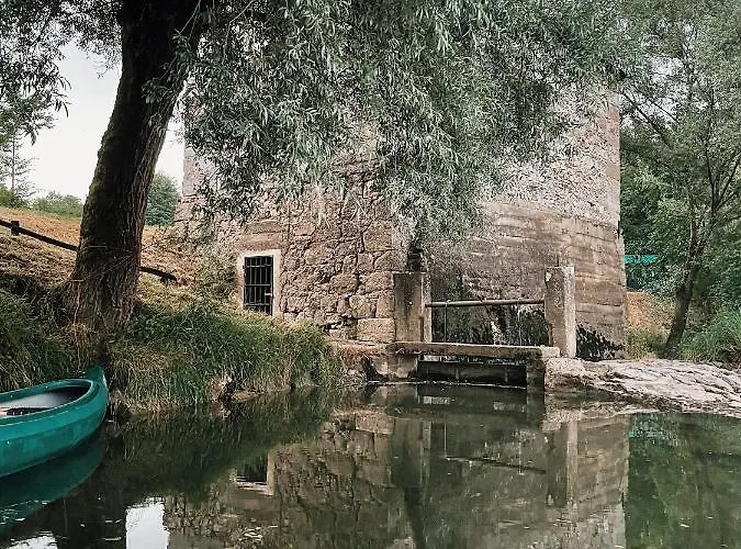 Vintage Tent At The Lovsin Estate Glamping